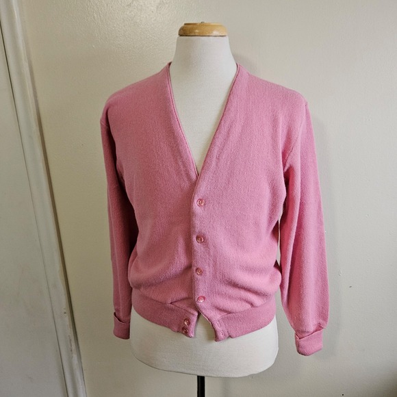 London Fog Other - Vtg 70s 80s London Fog Pink Knit Cardigan Sweater Button Front V-Neck Medium